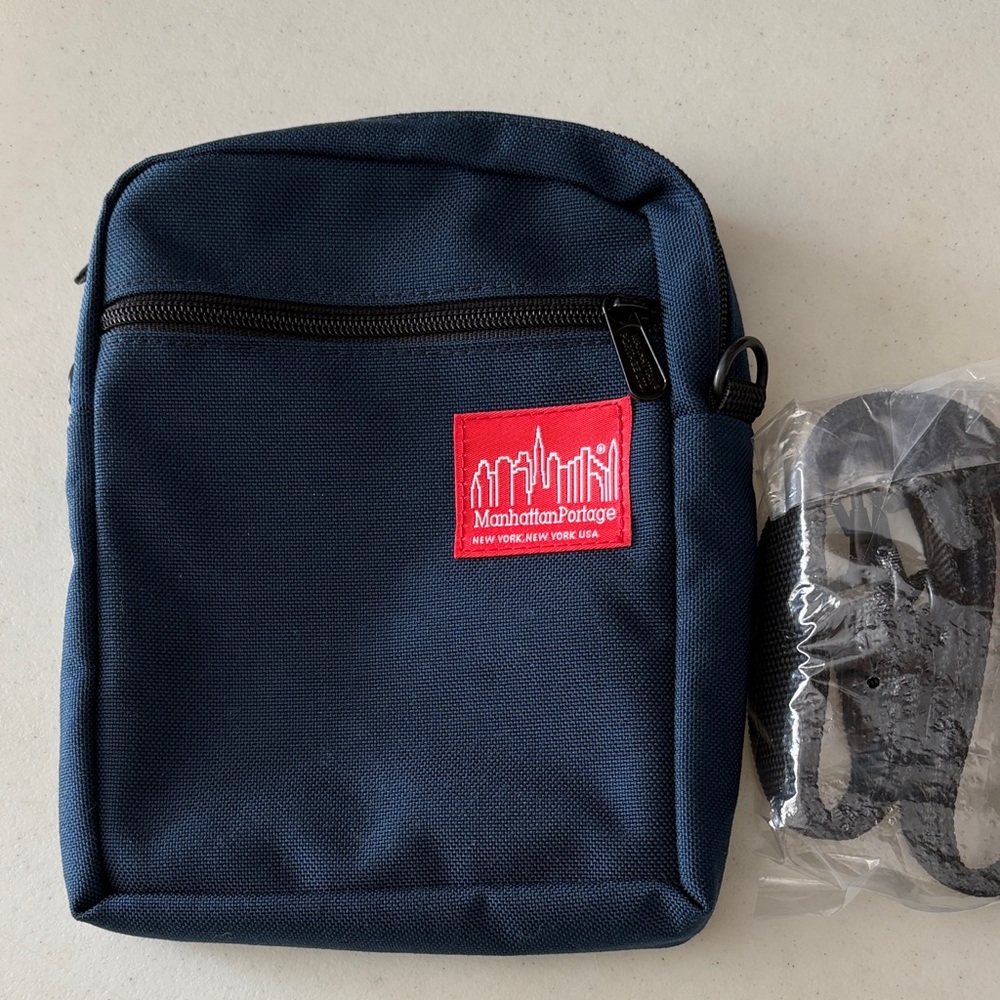 Manhattan portage bag